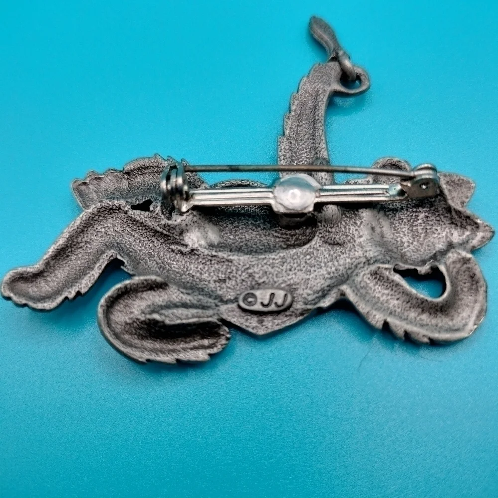 JJ Jonette Vintage Silver Pewter tone Cat with Fish Pin Brooch